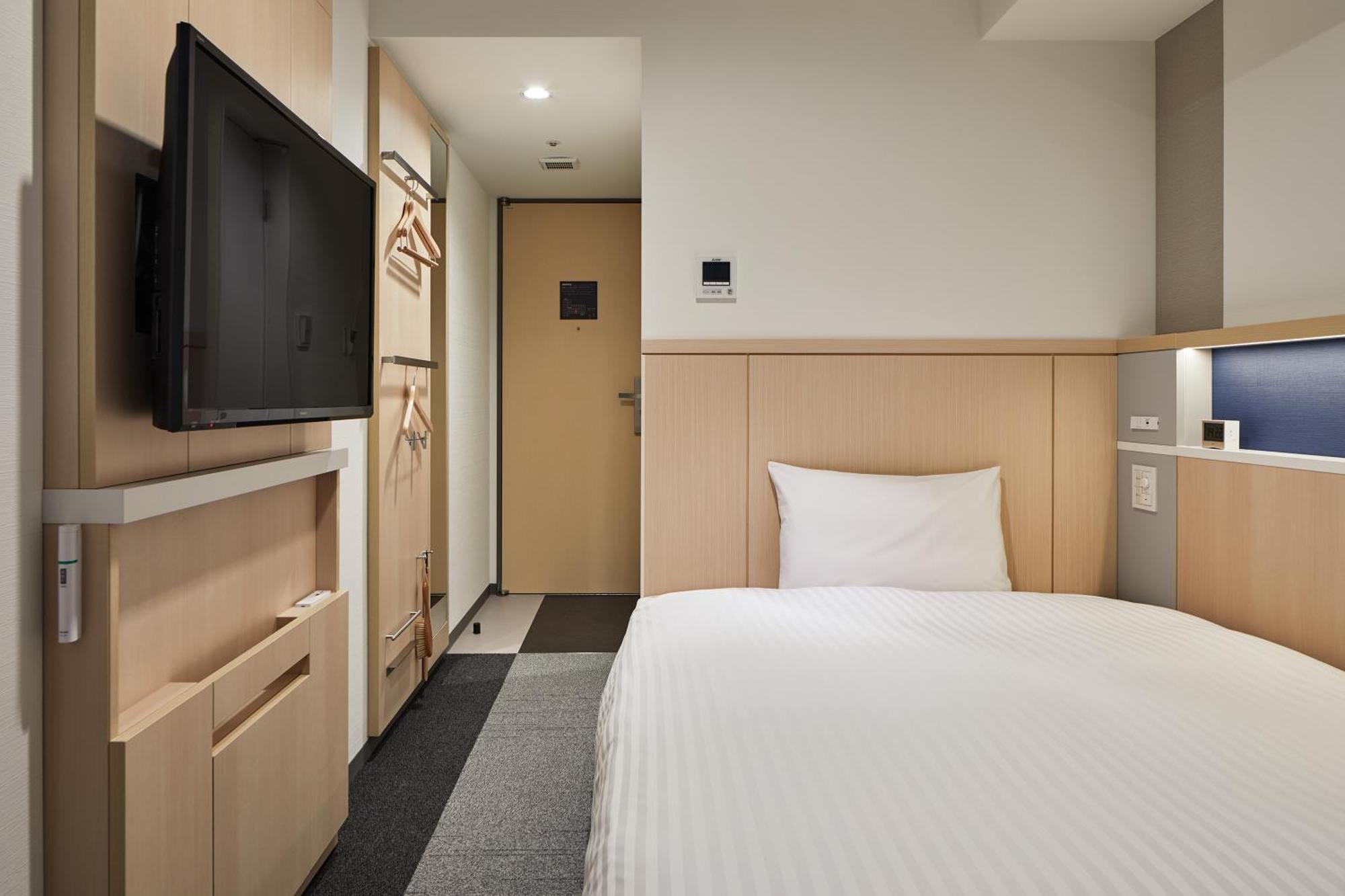 Via Inn Prime Shinsaibashi Yotsubashi Osaka Buitenkant foto